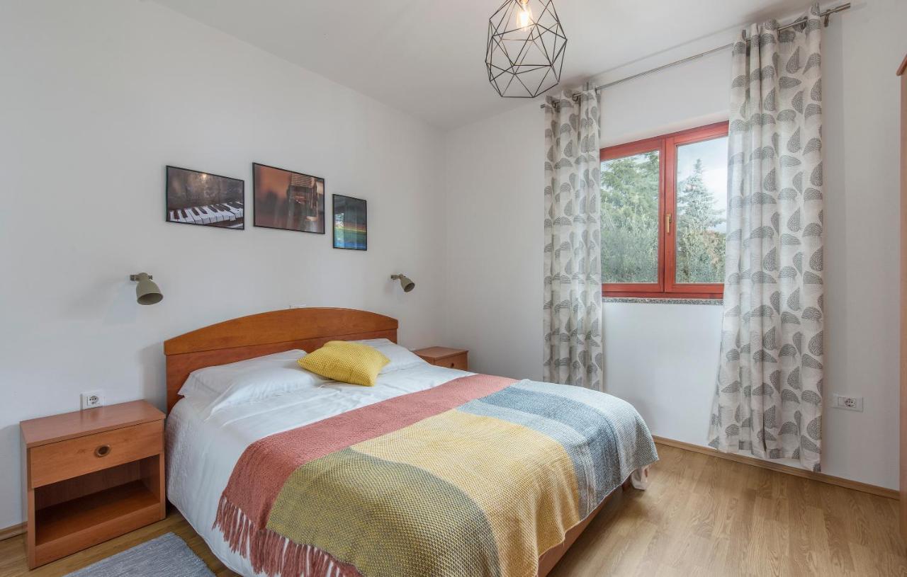 Apartman Bowie & Apartment Morgan Пореч Экстерьер фото